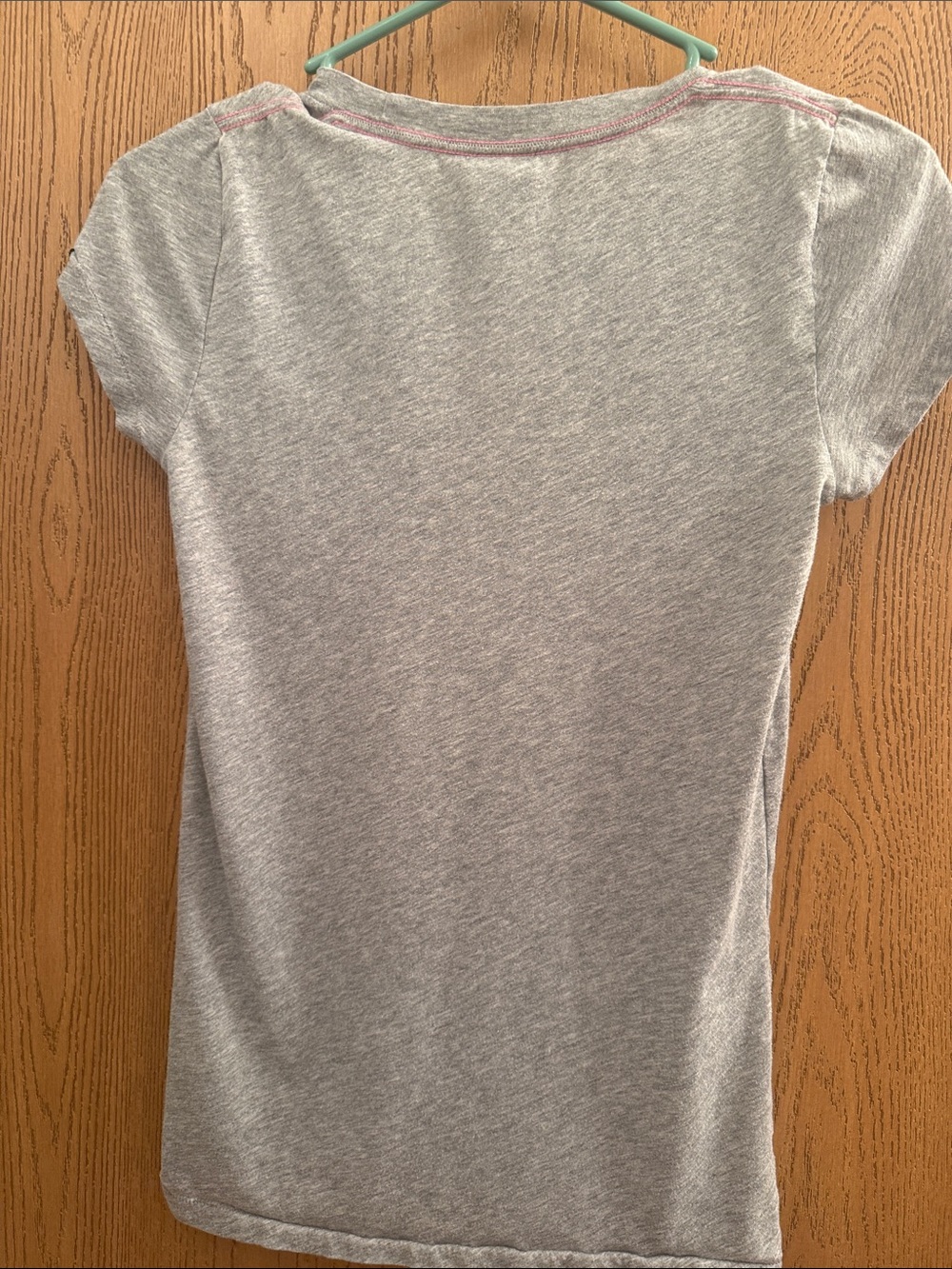 PINK Victoria's Secret Gray Short Sleeve Logo Tee with Pink Lettering - Picture 3 of 3